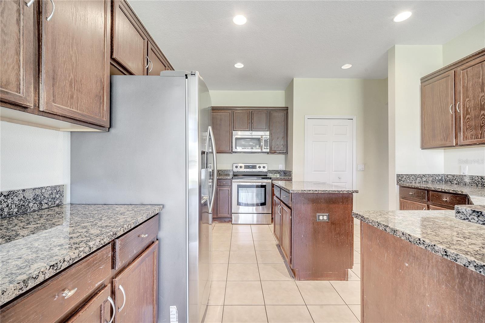 3600 HARBOR ISLES CT, KISSIMMEE, FL, 34746