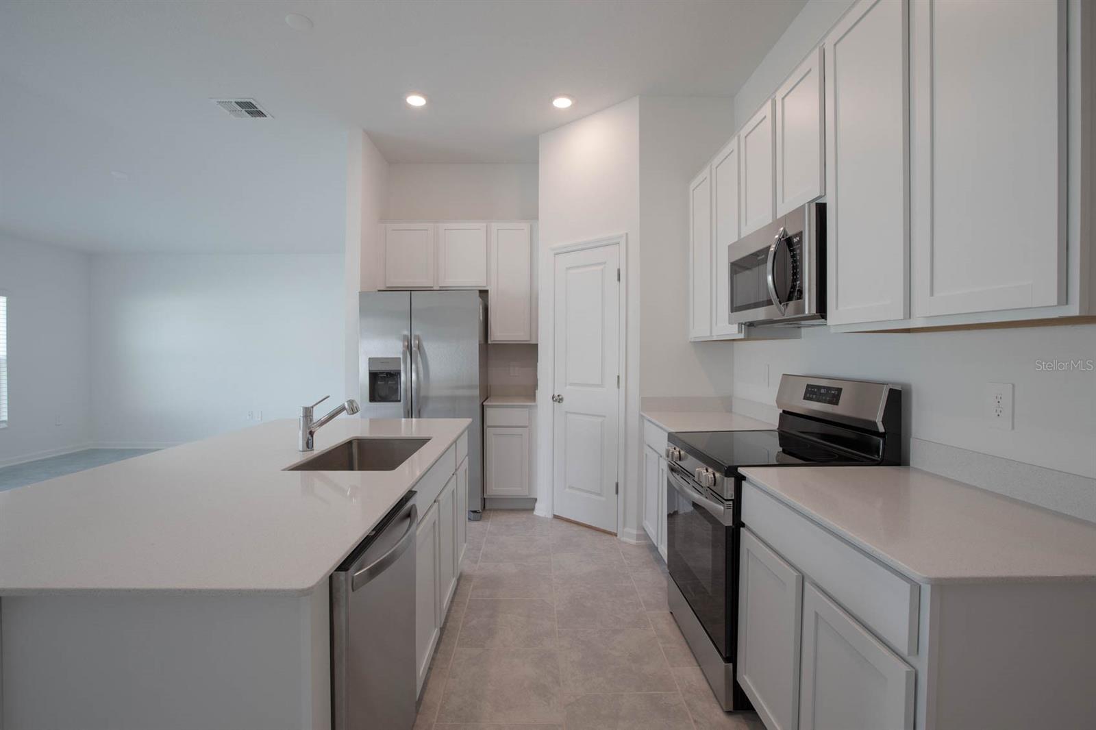 4853 EDENSBRIDGE LN, KISSIMMEE, FL, 34746