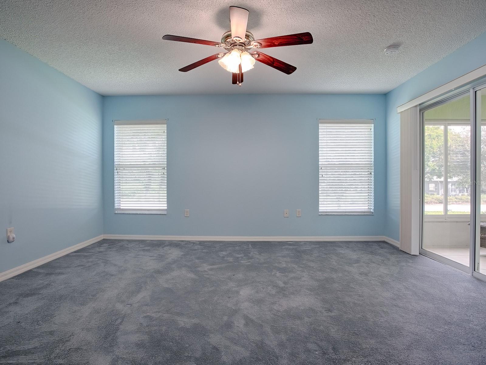 721 OLD OAKS LN, LEESBURG, FL, 34748
