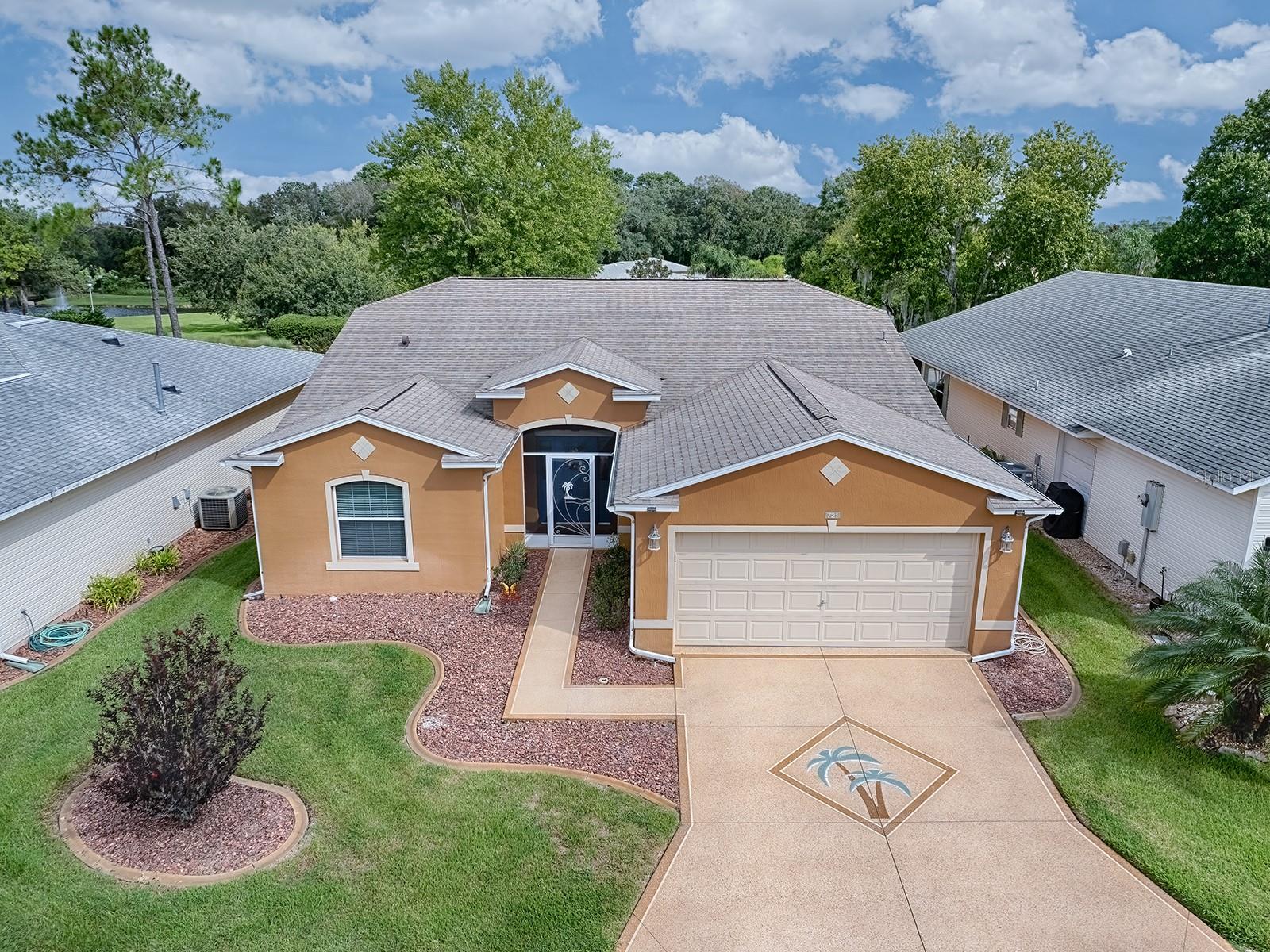 721 OLD OAKS LN, LEESBURG, FL, 34748