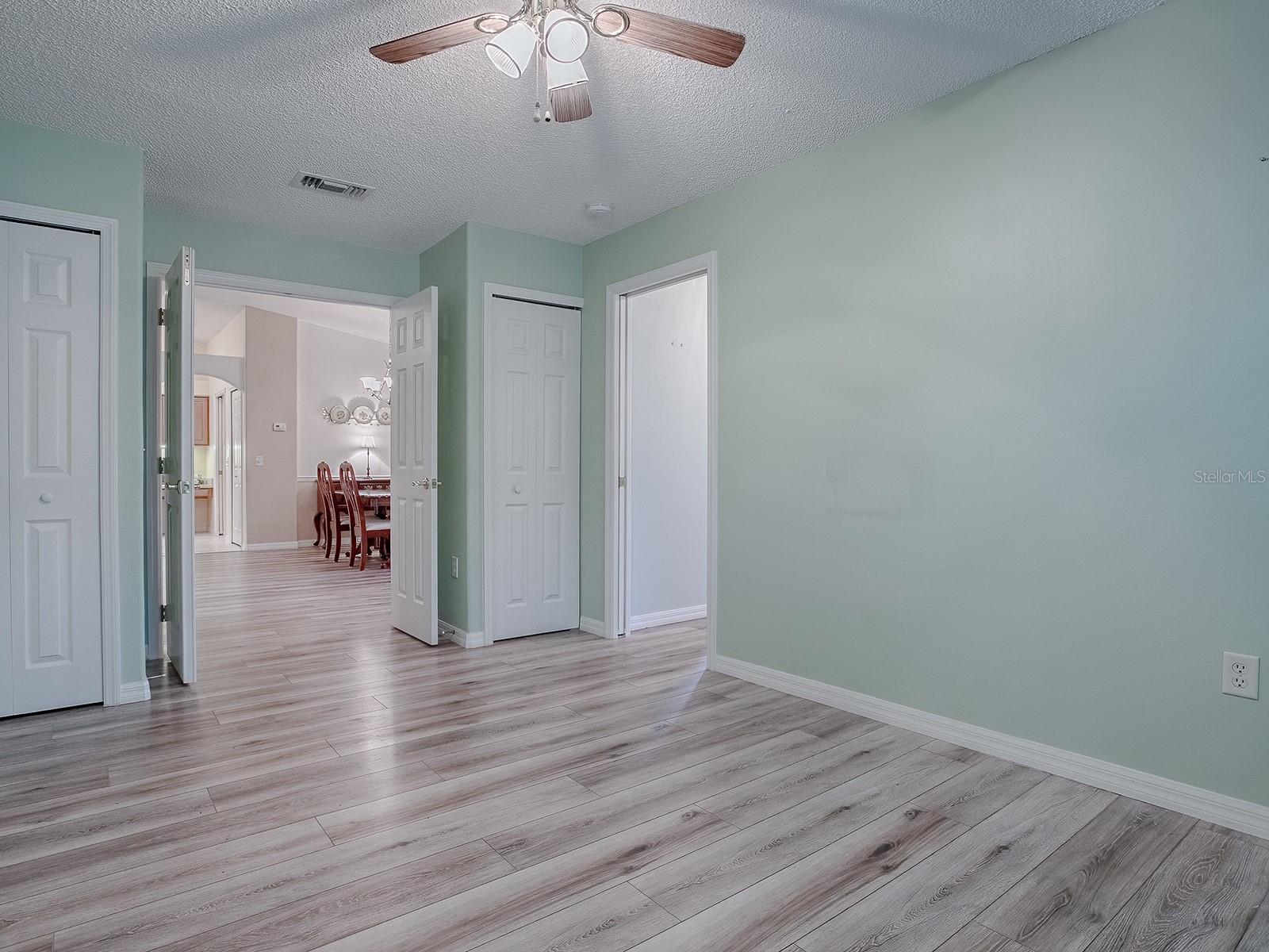 721 OLD OAKS LN, LEESBURG, FL, 34748