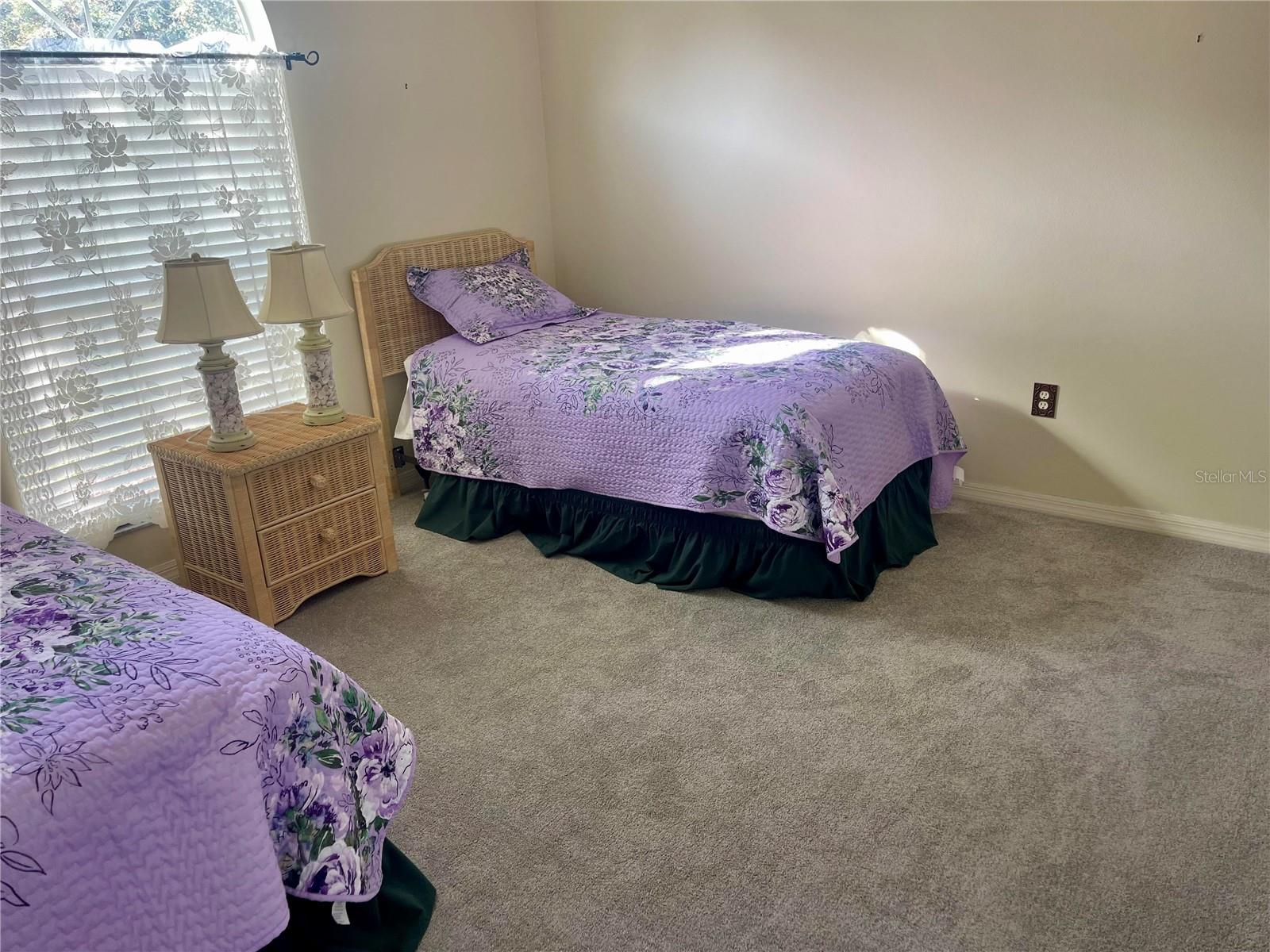 835 OLD OAKS LN, LEESBURG, FL, 34748