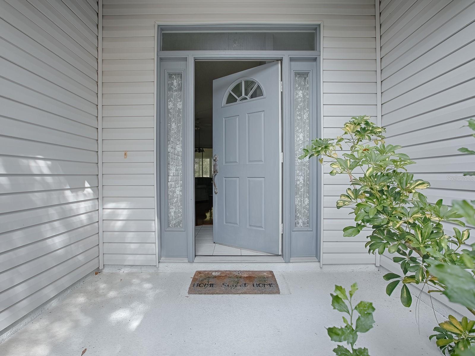 835 OLD OAKS LN, LEESBURG, FL, 34748