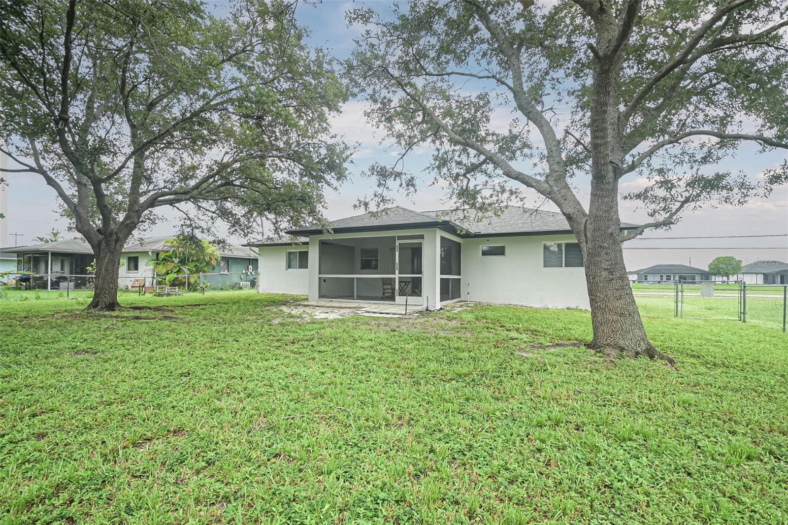 1703 NE 6TH ST, CAPE CORAL, FL, 33909