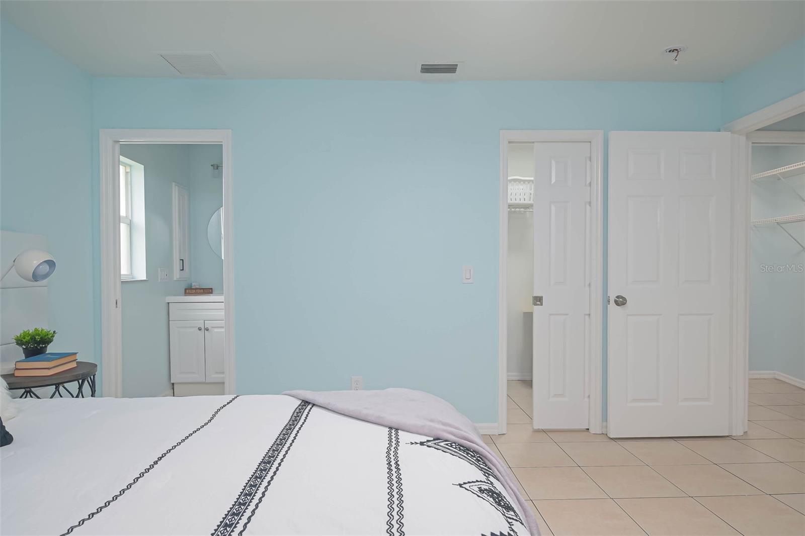 1703 NE 6TH ST, CAPE CORAL, FL, 33909