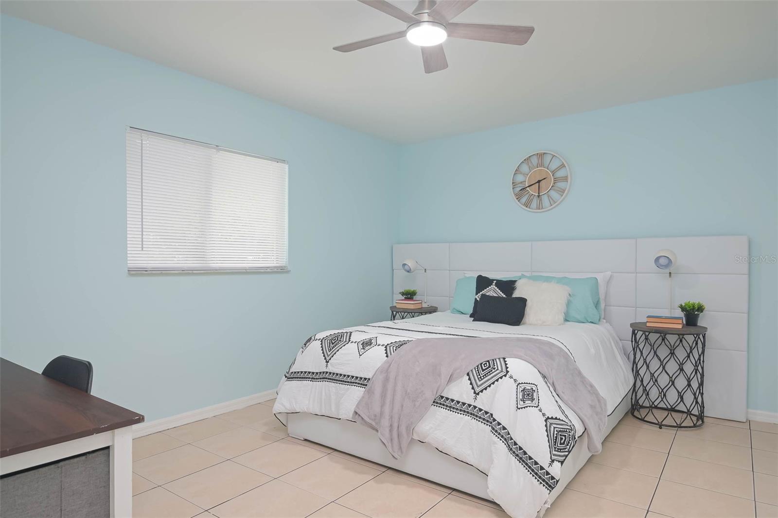 1703 NE 6TH ST, CAPE CORAL, FL, 33909