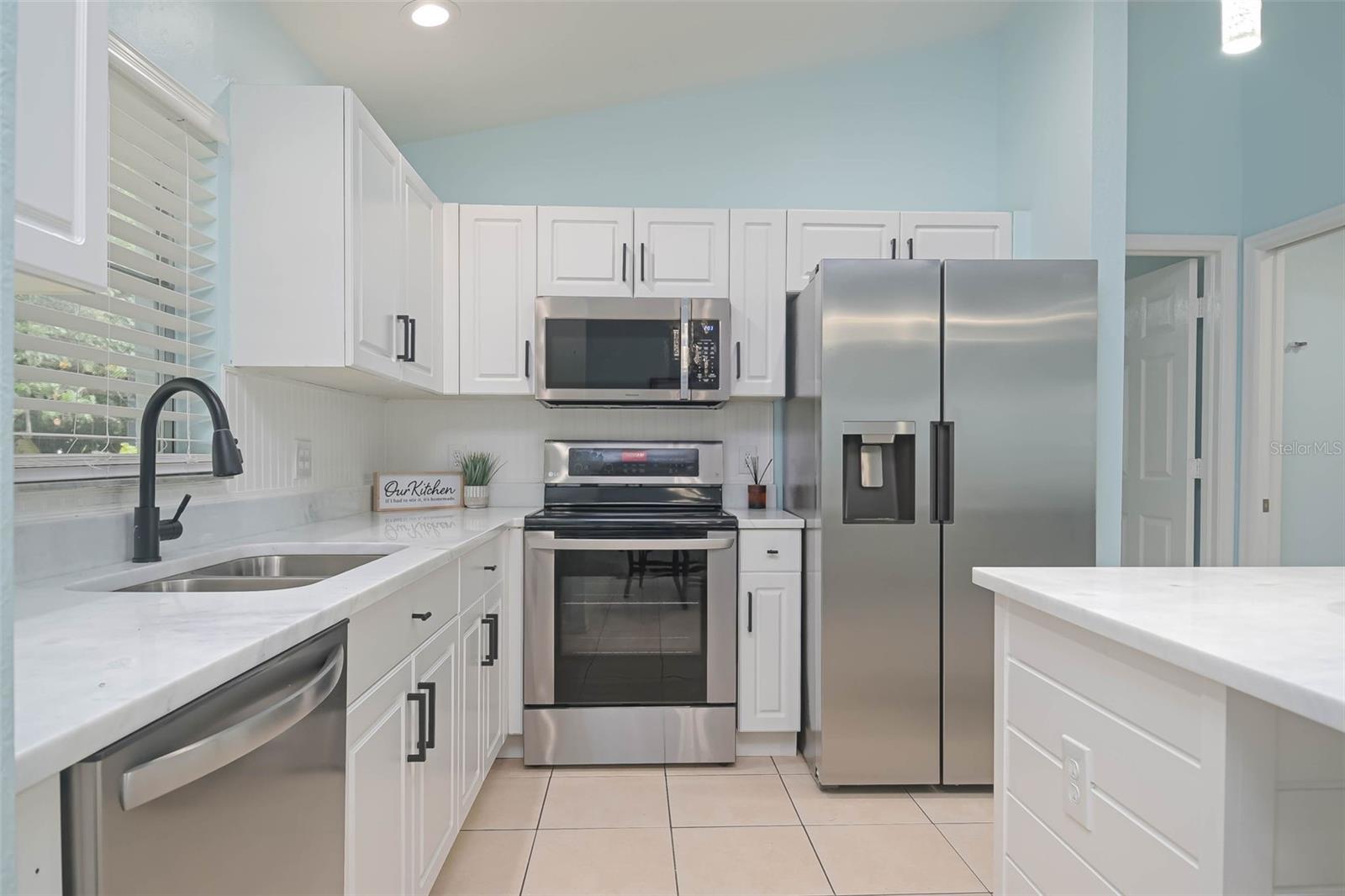 1703 NE 6TH ST, CAPE CORAL, FL, 33909