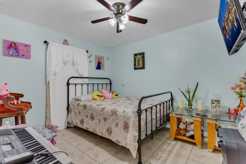 3306 E CHELSEA ST, TAMPA, FL, 33610