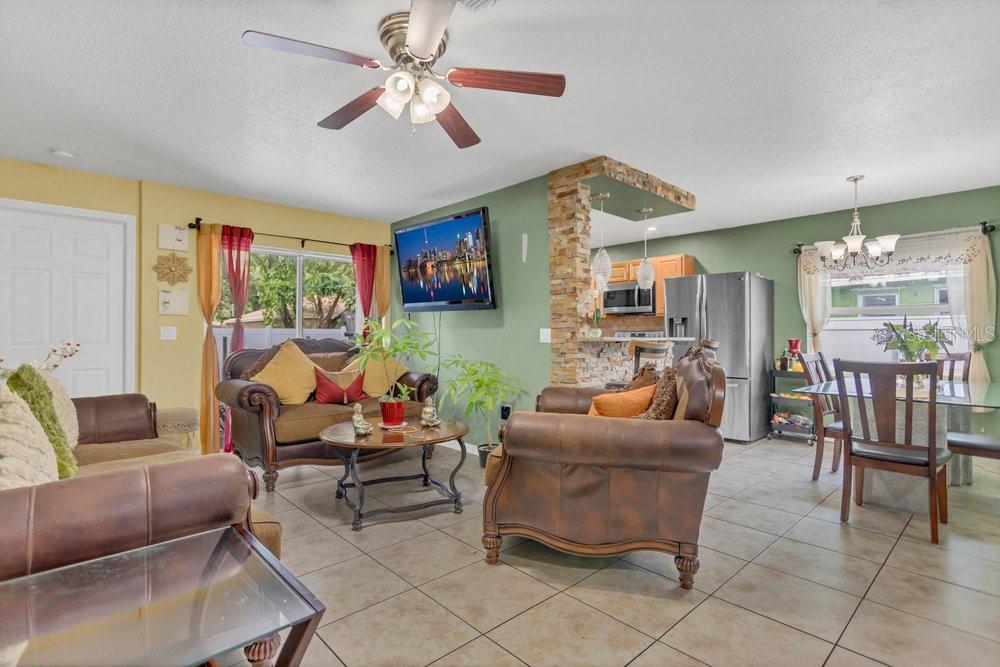 3306 E CHELSEA ST, TAMPA, FL, 33610