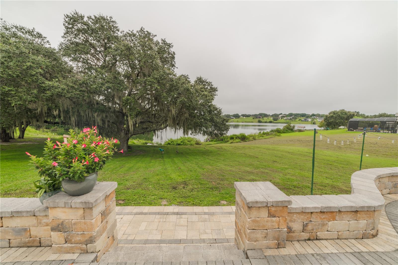 23555 MILFORD DR, EUSTIS, FL, 32736