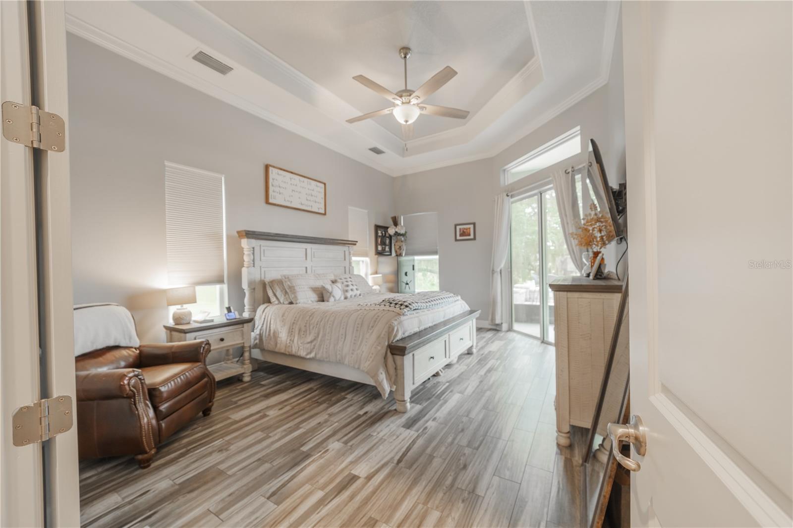 23555 MILFORD DR, EUSTIS, FL, 32736