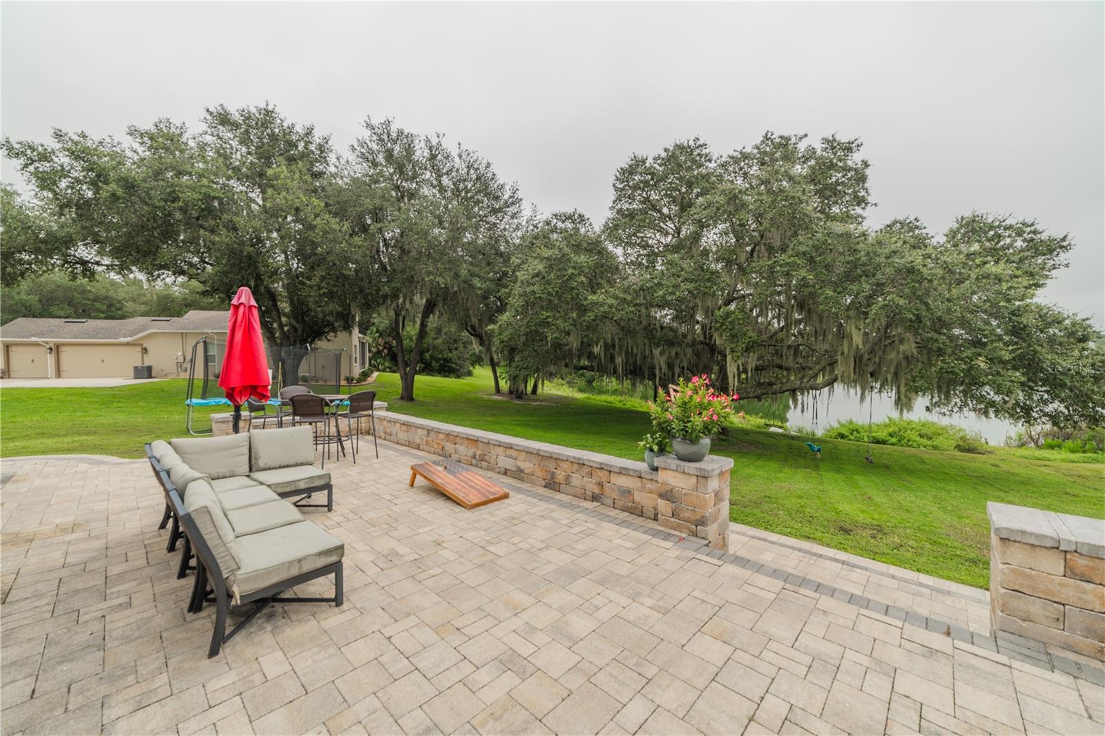 23555 MILFORD DR, EUSTIS, FL, 32736