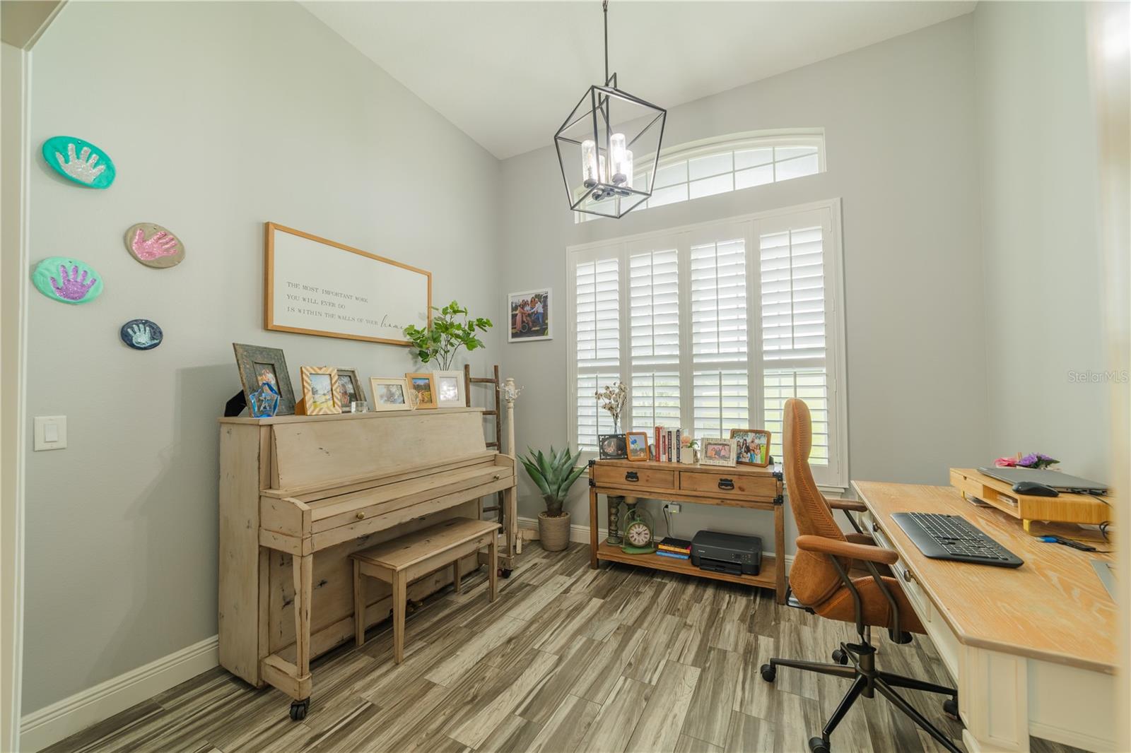 23555 MILFORD DR, EUSTIS, FL, 32736