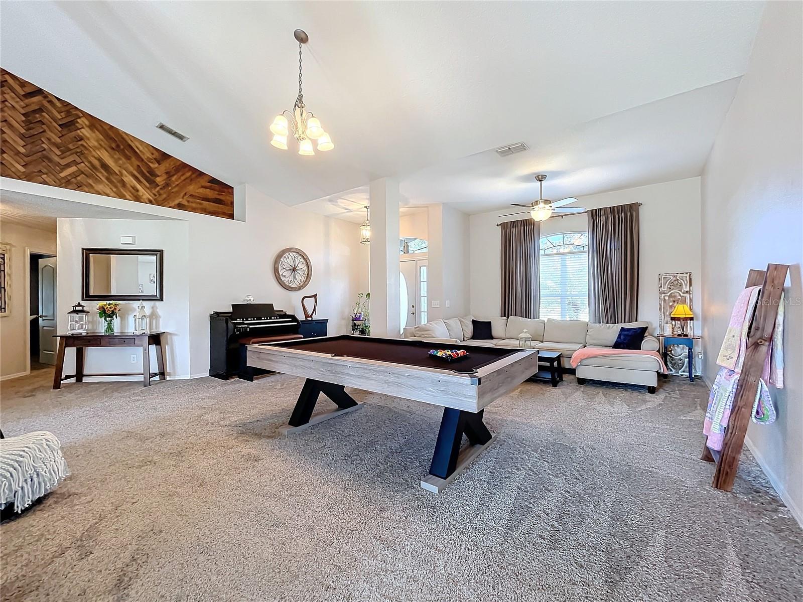 24341 MILFORD DR, EUSTIS, FL, 32736