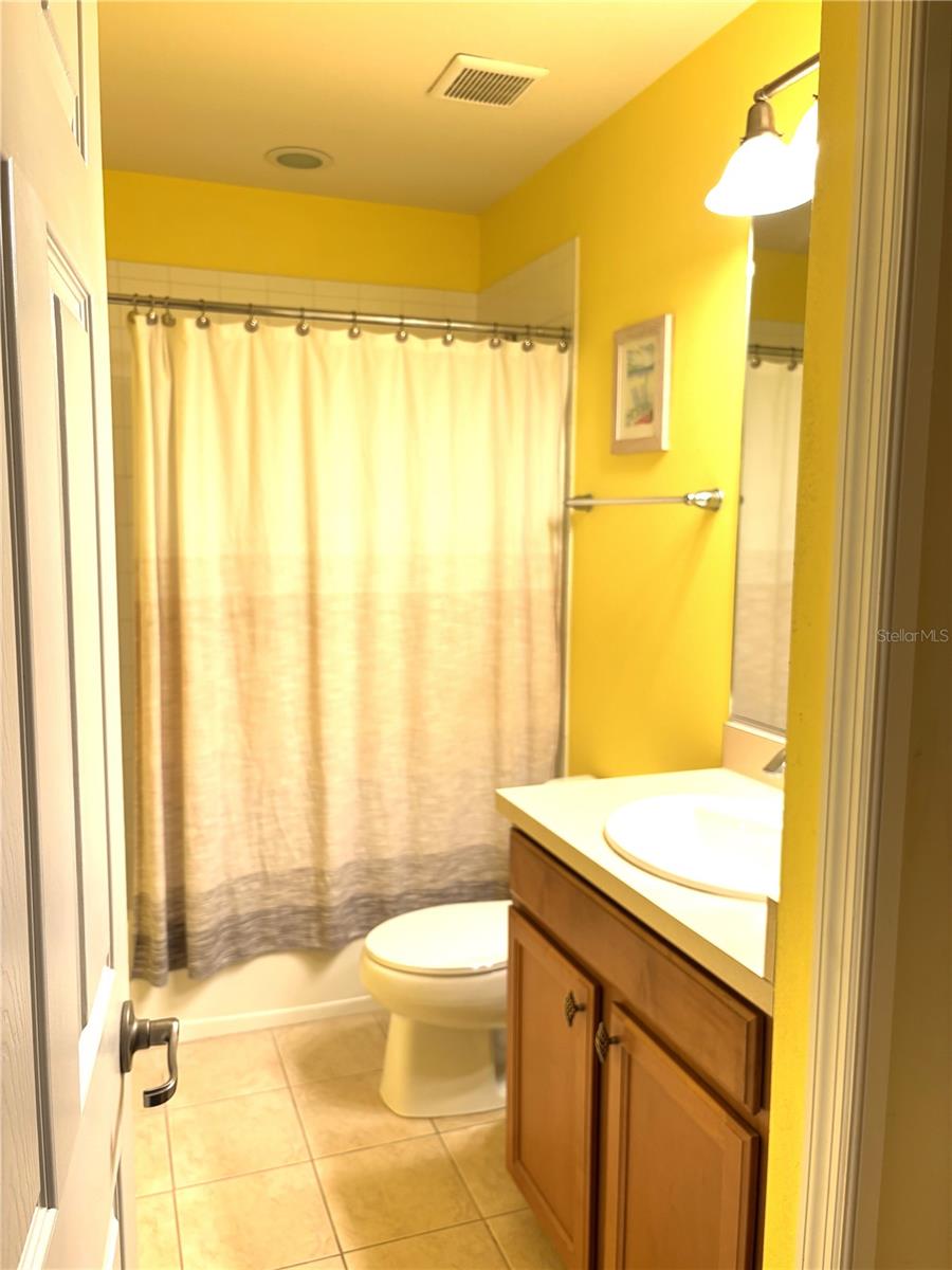 3825 45TH TER W #104, BRADENTON, FL, 34210