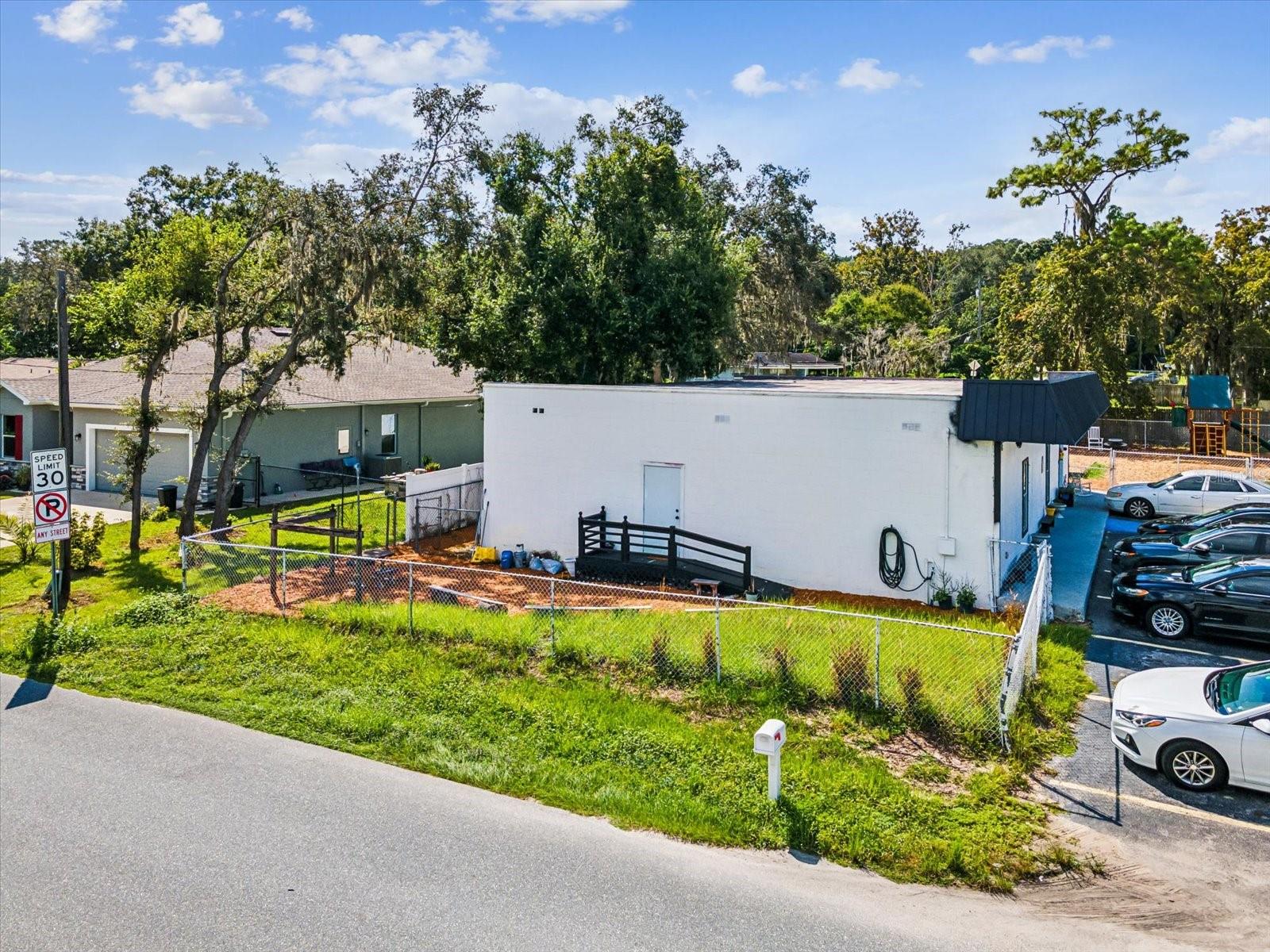 12212 FORT KING RD, DADE CITY, FL, 33525
