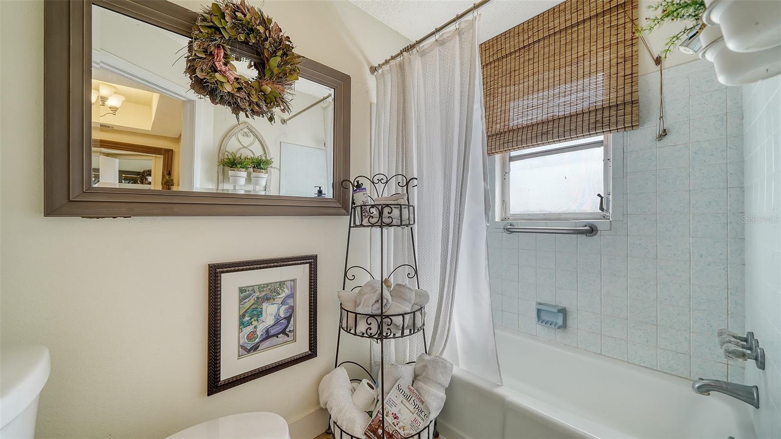 825 VIA TUNIS, PUNTA GORDA, FL, 33950