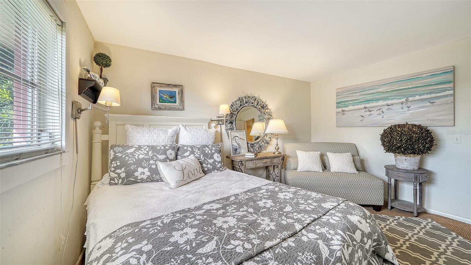 825 VIA TUNIS, PUNTA GORDA, FL, 33950