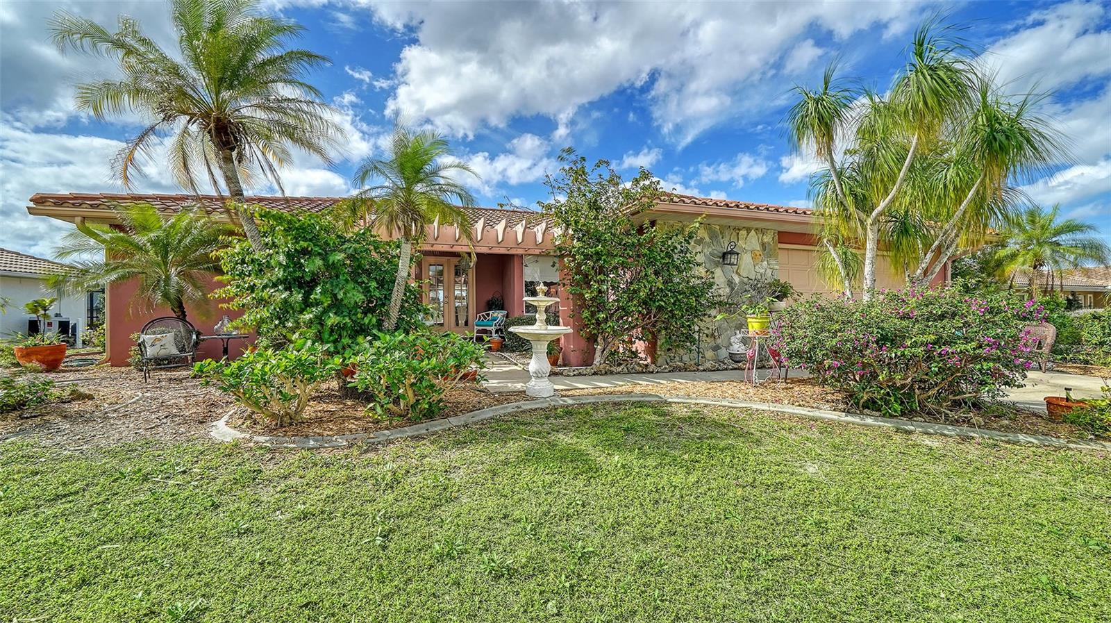825 VIA TUNIS, PUNTA GORDA, FL, 33950