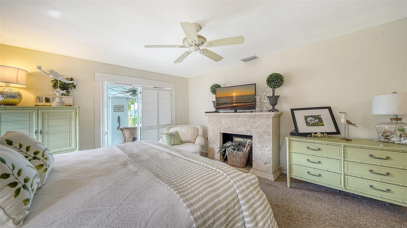 825 VIA TUNIS, PUNTA GORDA, FL, 33950