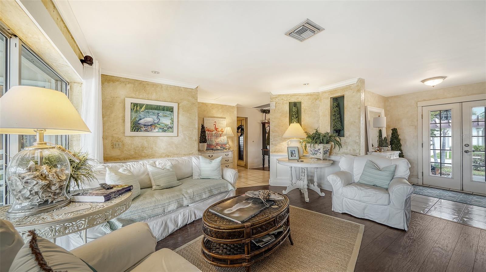 825 VIA TUNIS, PUNTA GORDA, FL, 33950