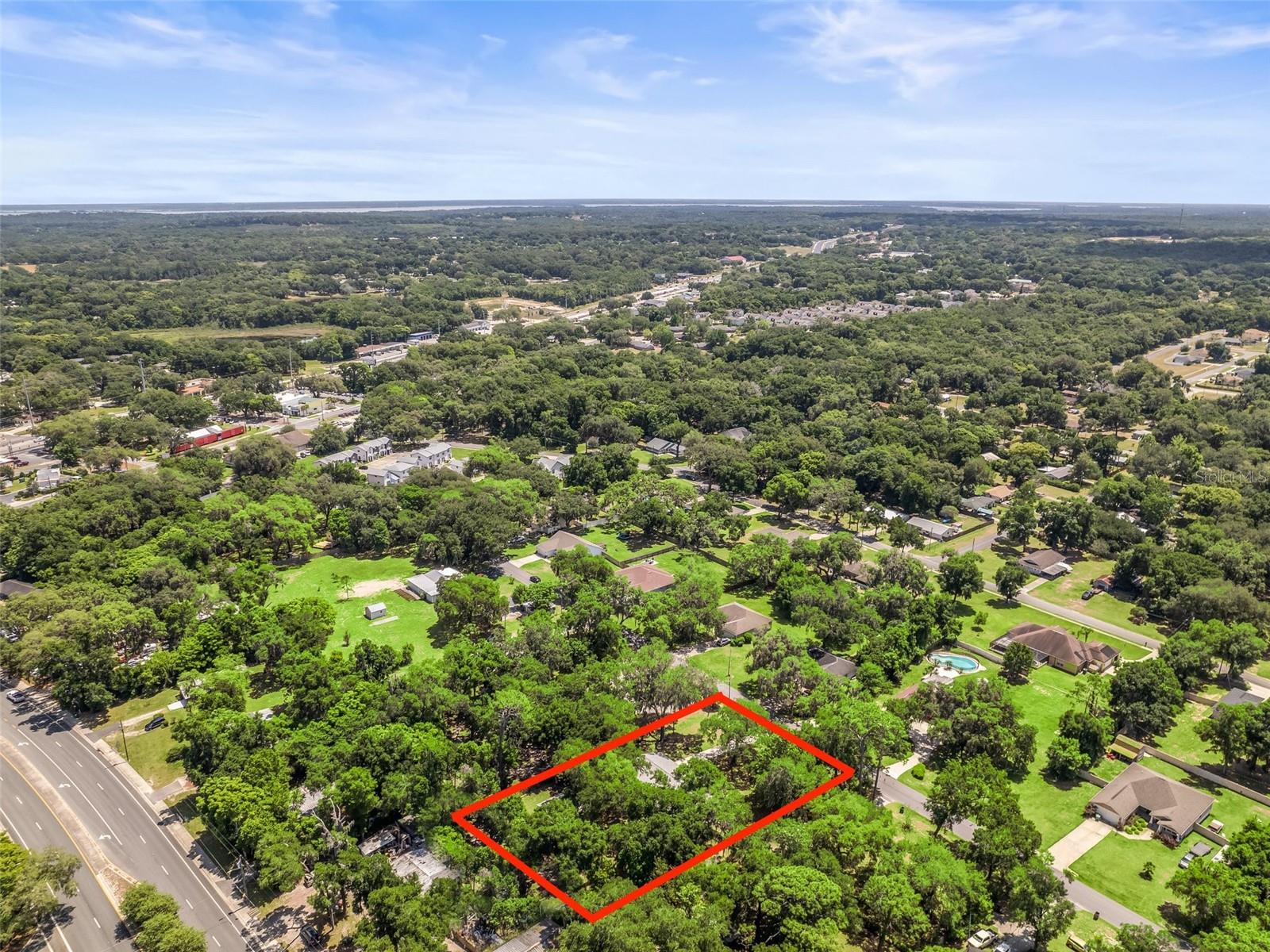 247 W MCCLENDON ST, LADY LAKE, FL, 32159