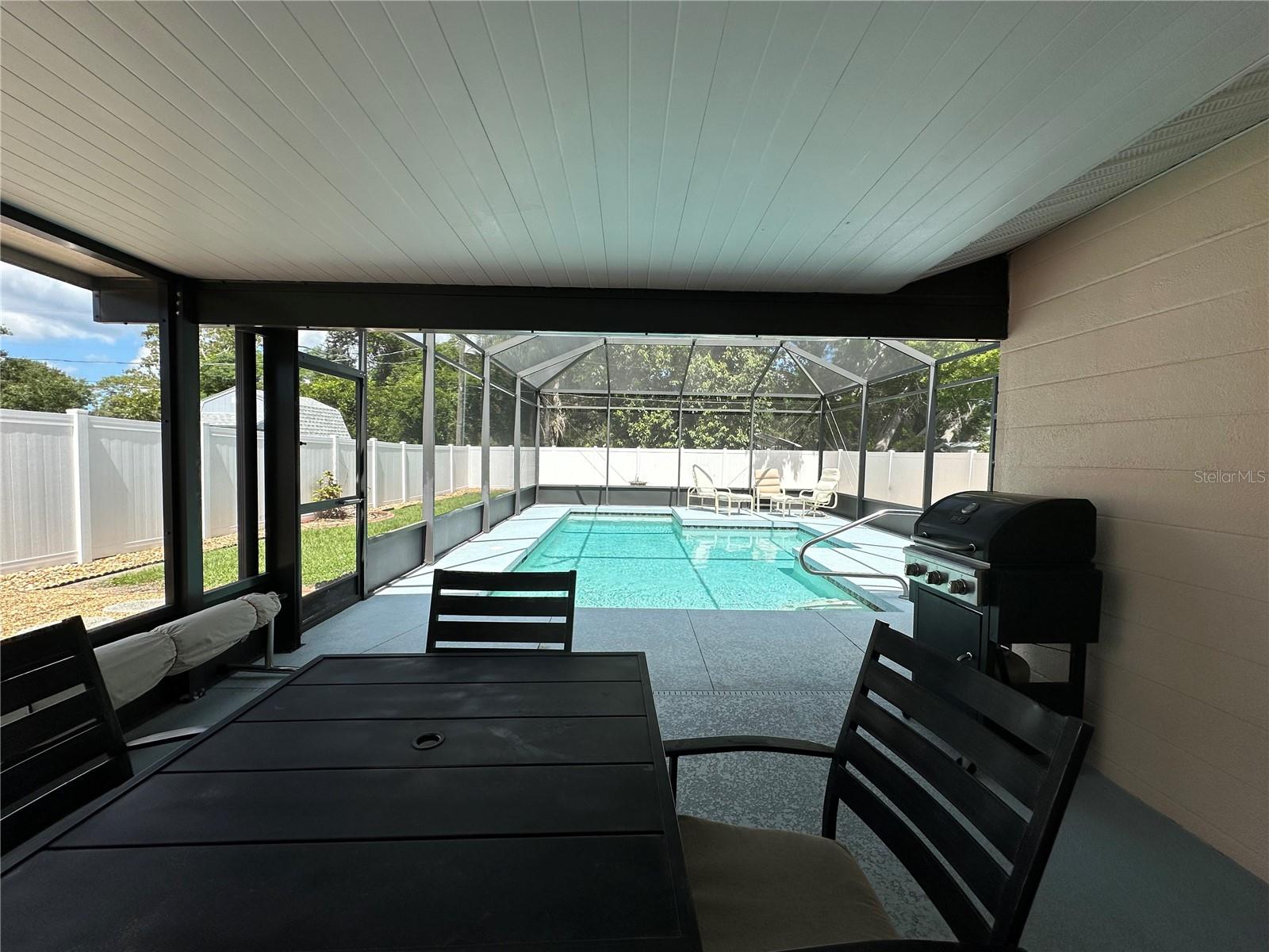 829 PINELAND AVE, VENICE, FL, 34285