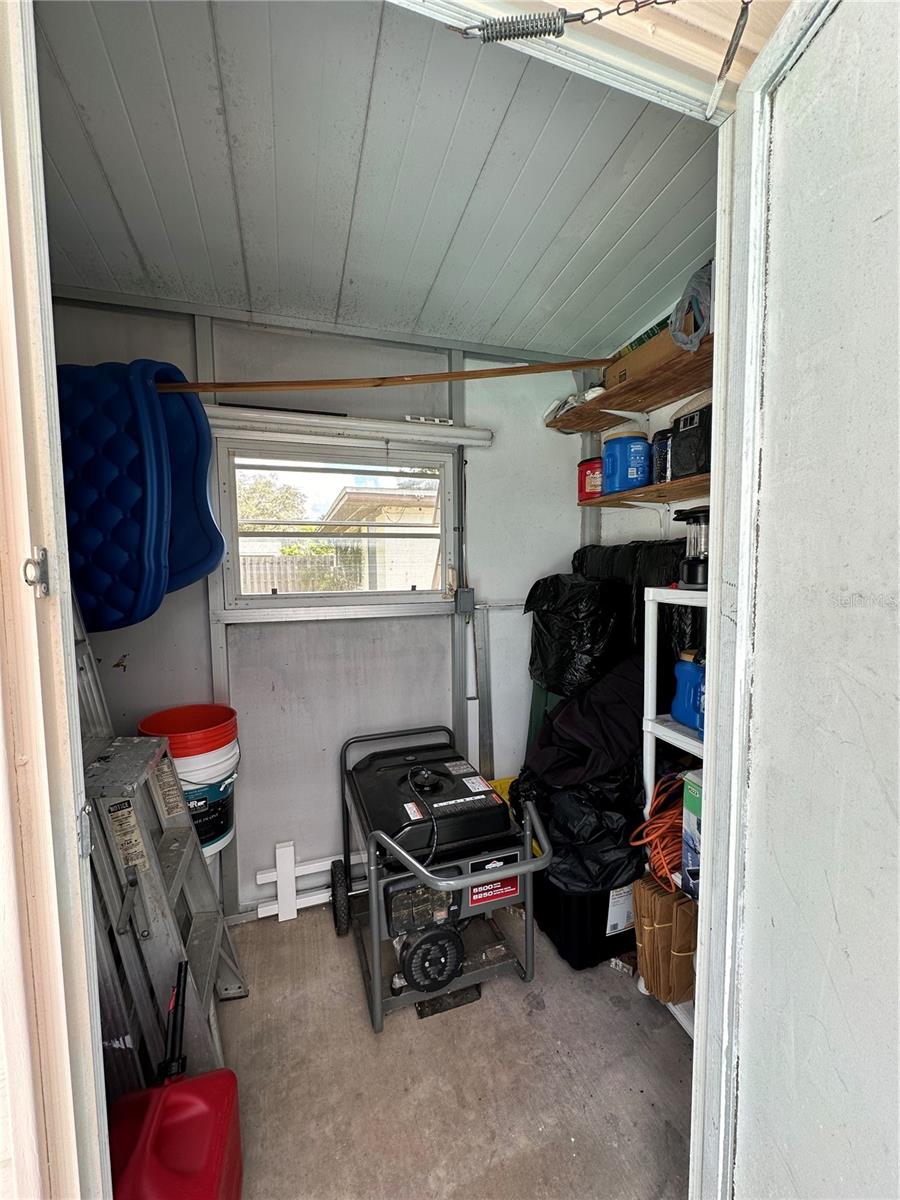 829 PINELAND AVE, VENICE, FL, 34285