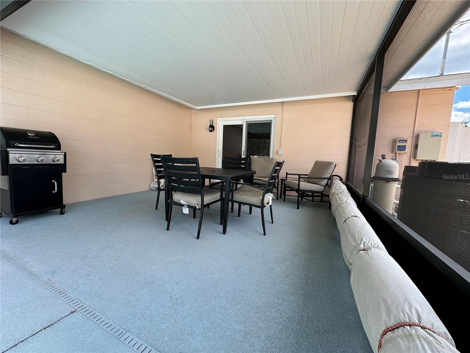 829 PINELAND AVE, VENICE, FL, 34285