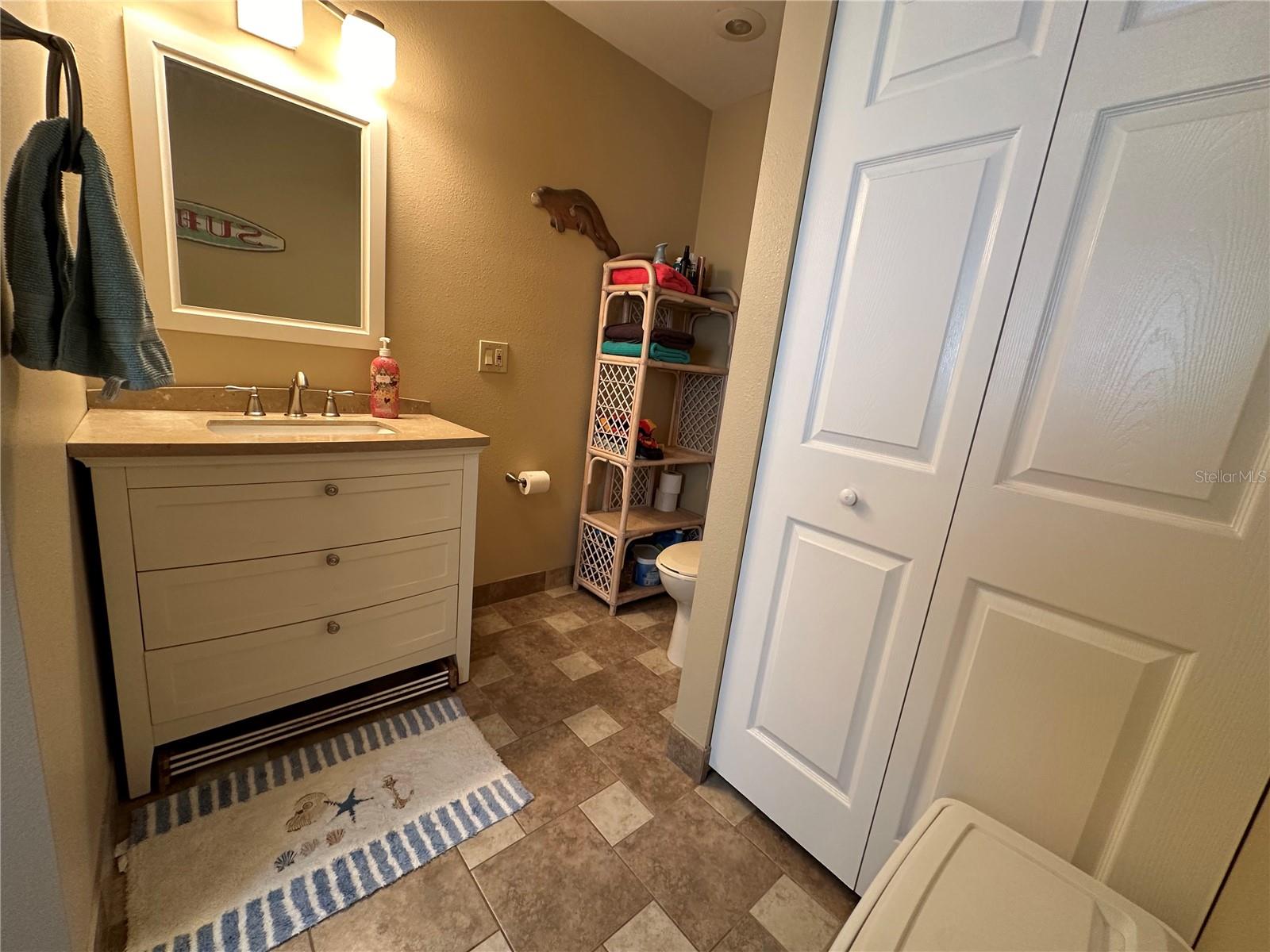 829 PINELAND AVE, VENICE, FL, 34285
