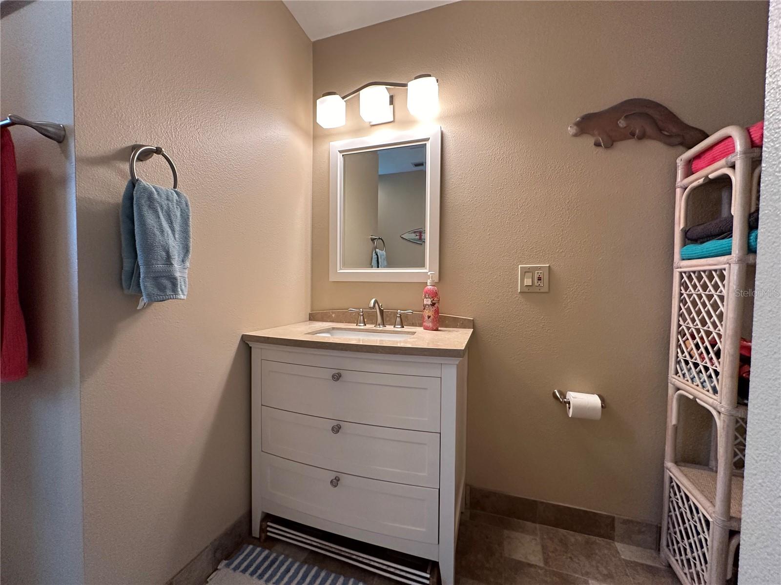 829 PINELAND AVE, VENICE, FL, 34285