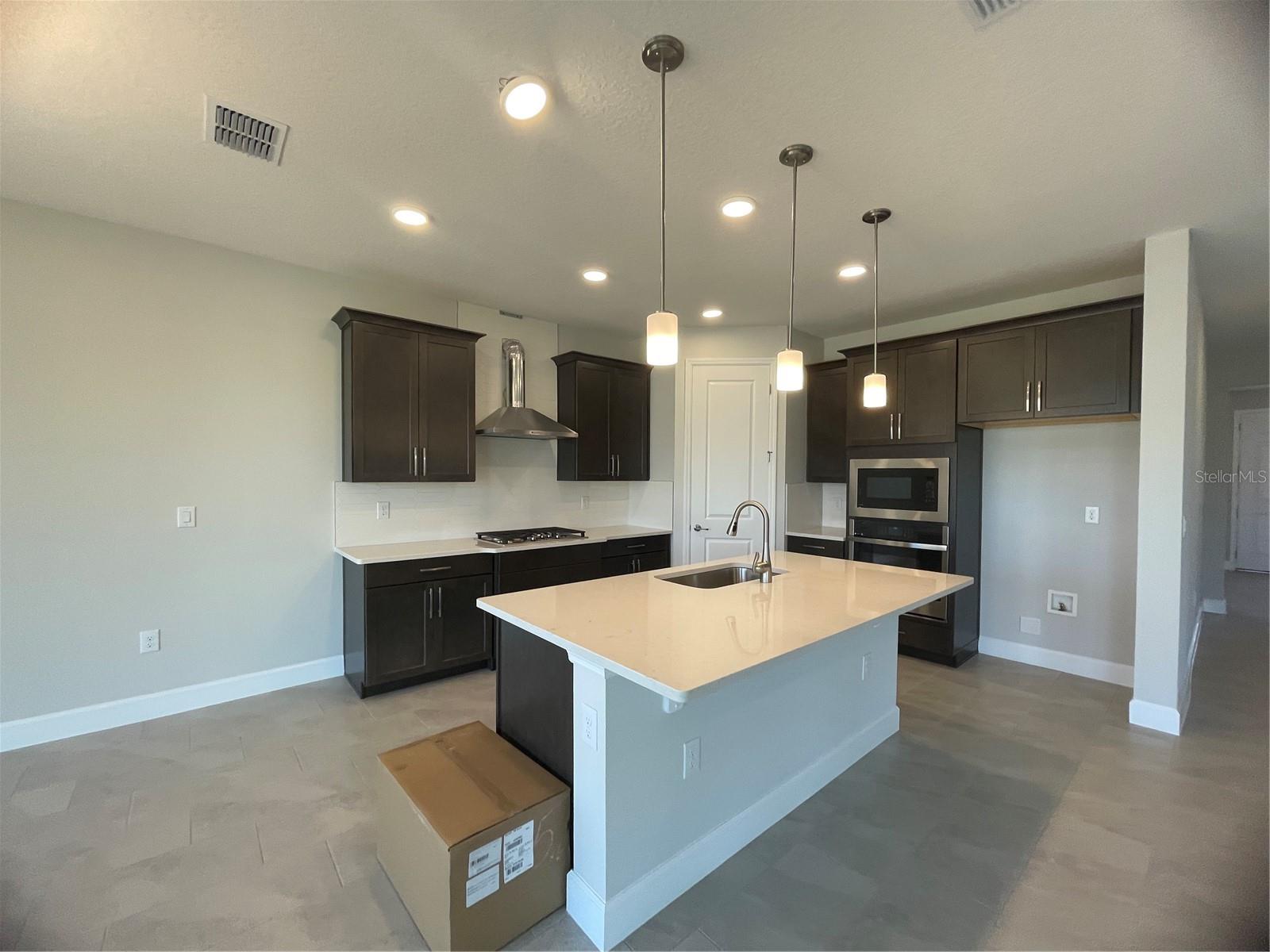 3263 ROSEVILLE DR, APOPKA, FL, 32712