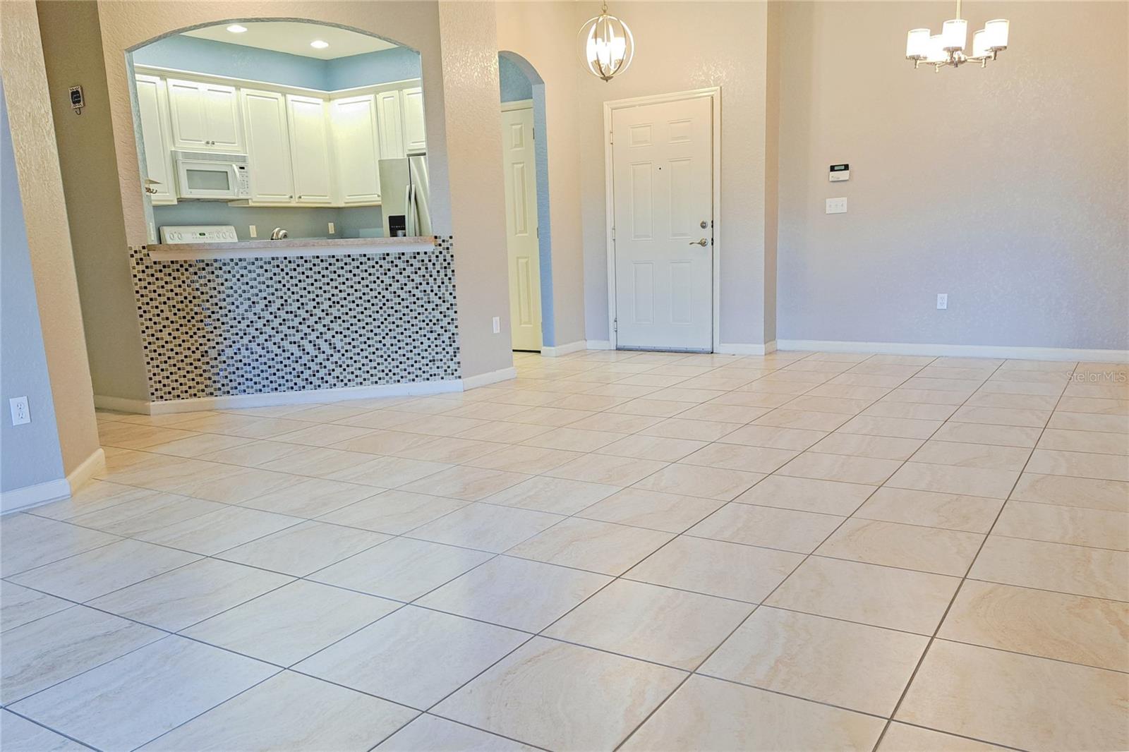 3321 WHITESTONE CIR #204, KISSIMMEE, FL, 34741