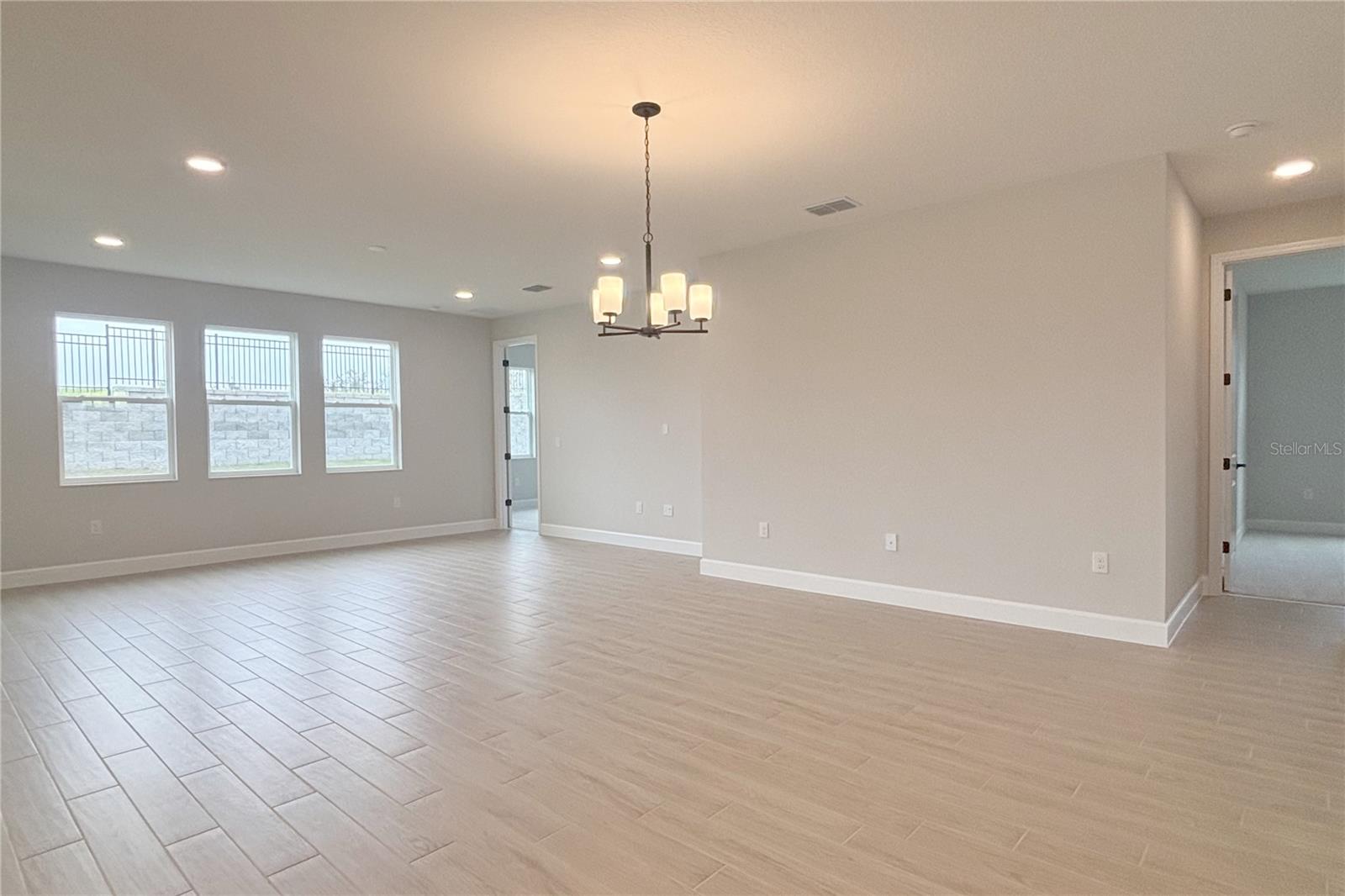 3255 ROSEVILLE DR, APOPKA, FL, 32712