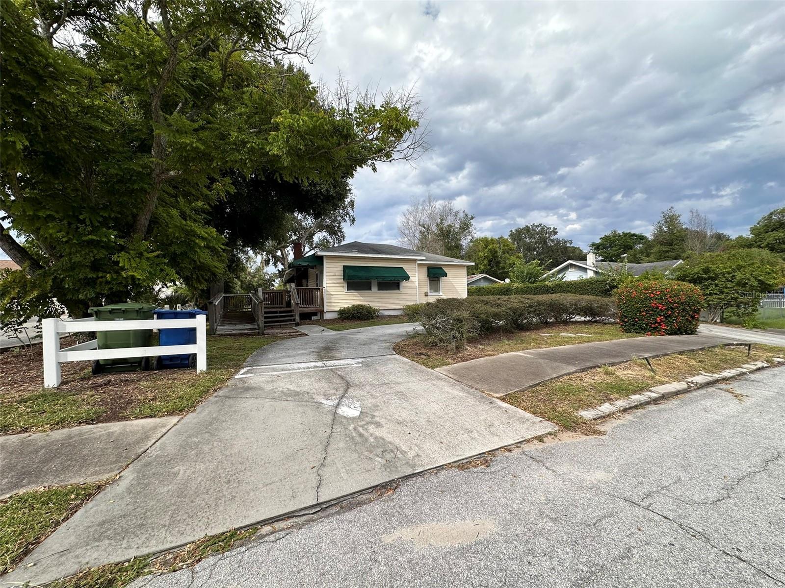 121 BATES AVE SE, WINTER HAVEN, FL, 33880