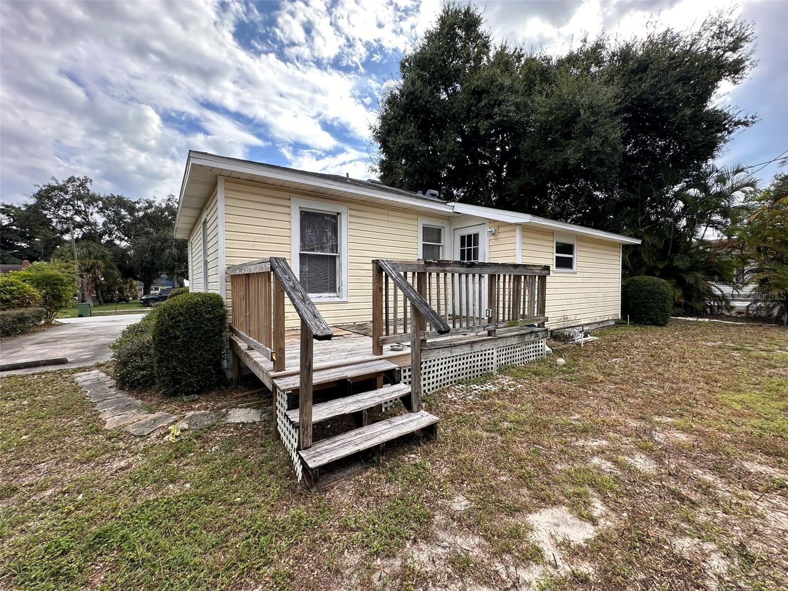 121 BATES AVE SE, WINTER HAVEN, FL, 33880
