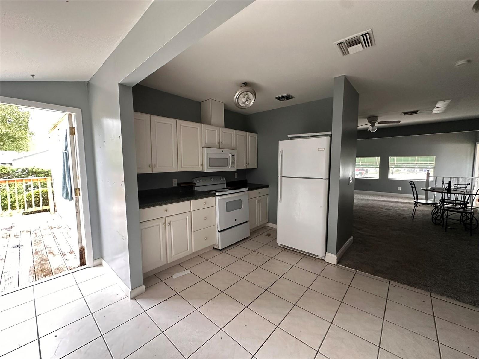 121 BATES AVE SE, WINTER HAVEN, FL, 33880