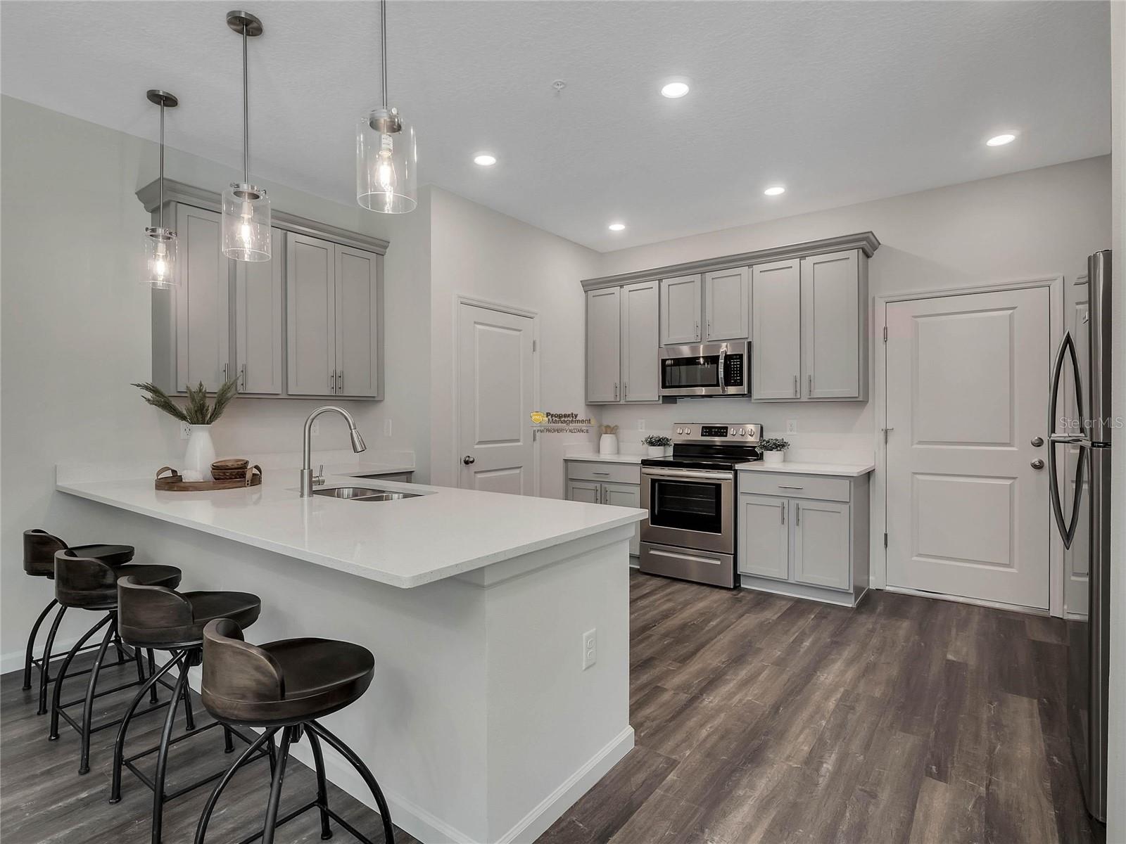 2976 OAK PARK WAY #16, ORLANDO, FL, 32822