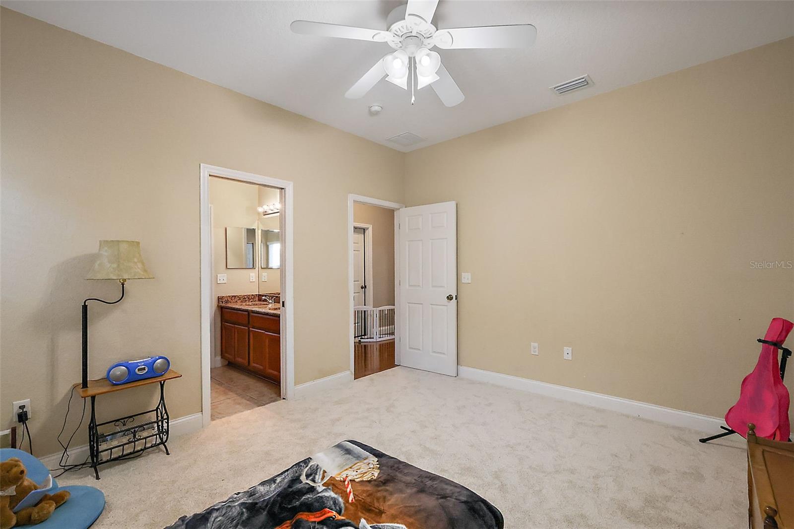 4947 NE 124TH RD, OXFORD, FL, 34484