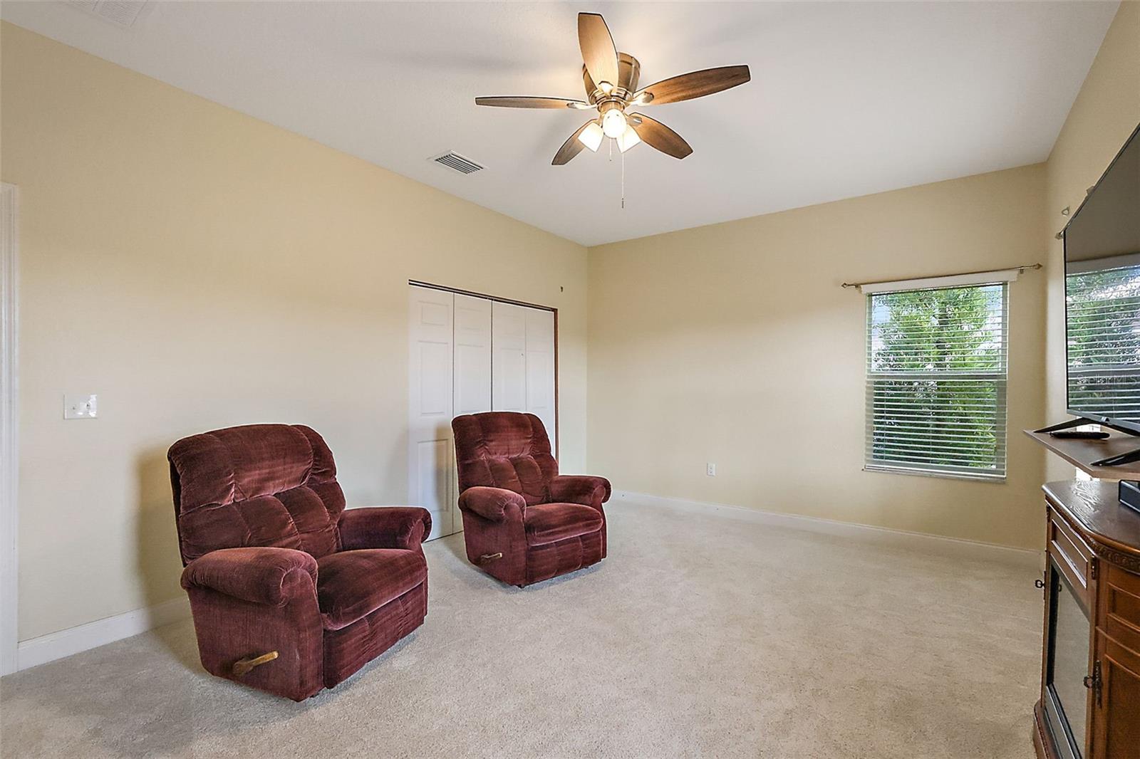 4947 NE 124TH RD, OXFORD, FL, 34484