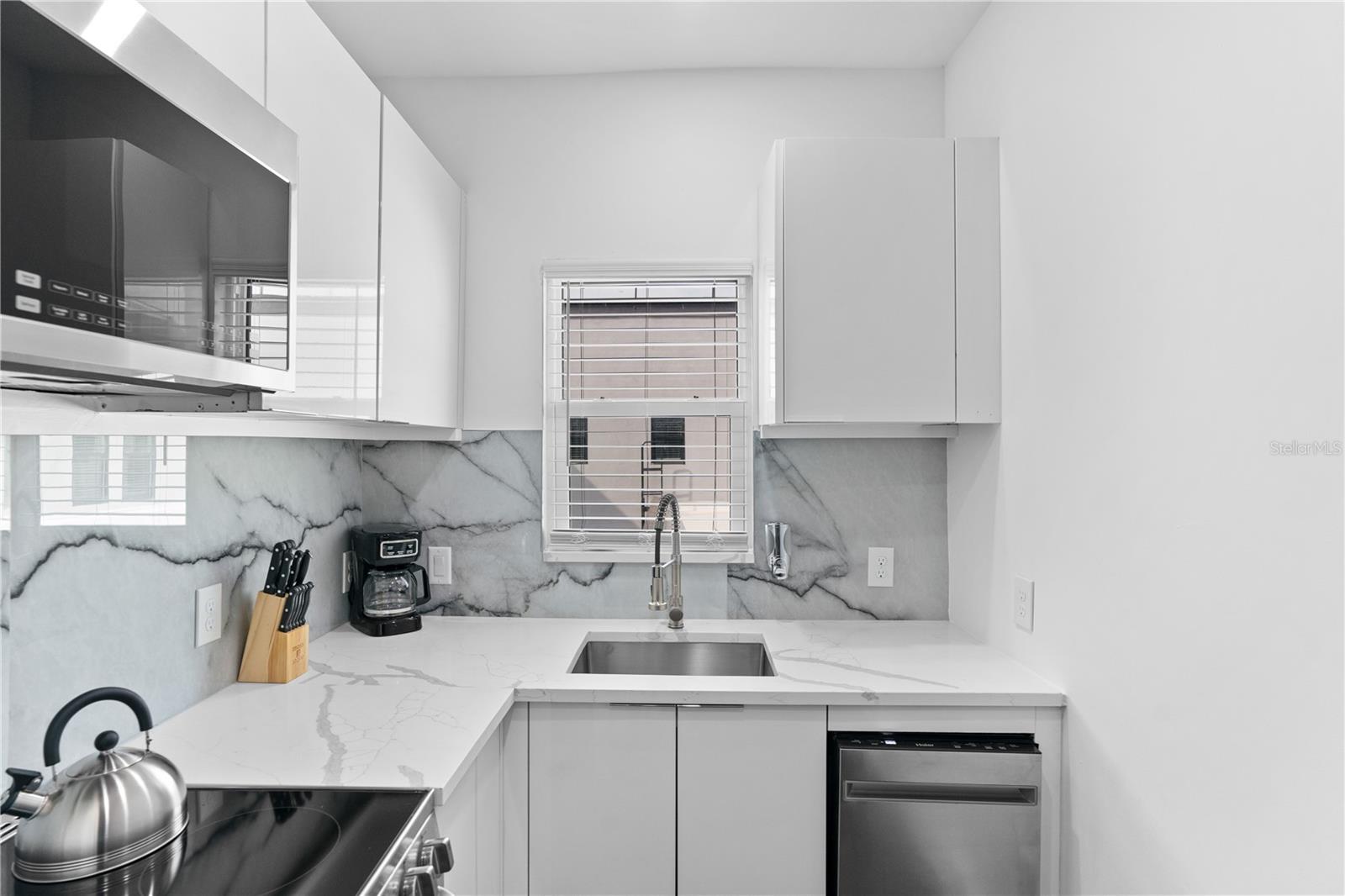 927 S HOWARD AVE #14, TAMPA, FL, 33606