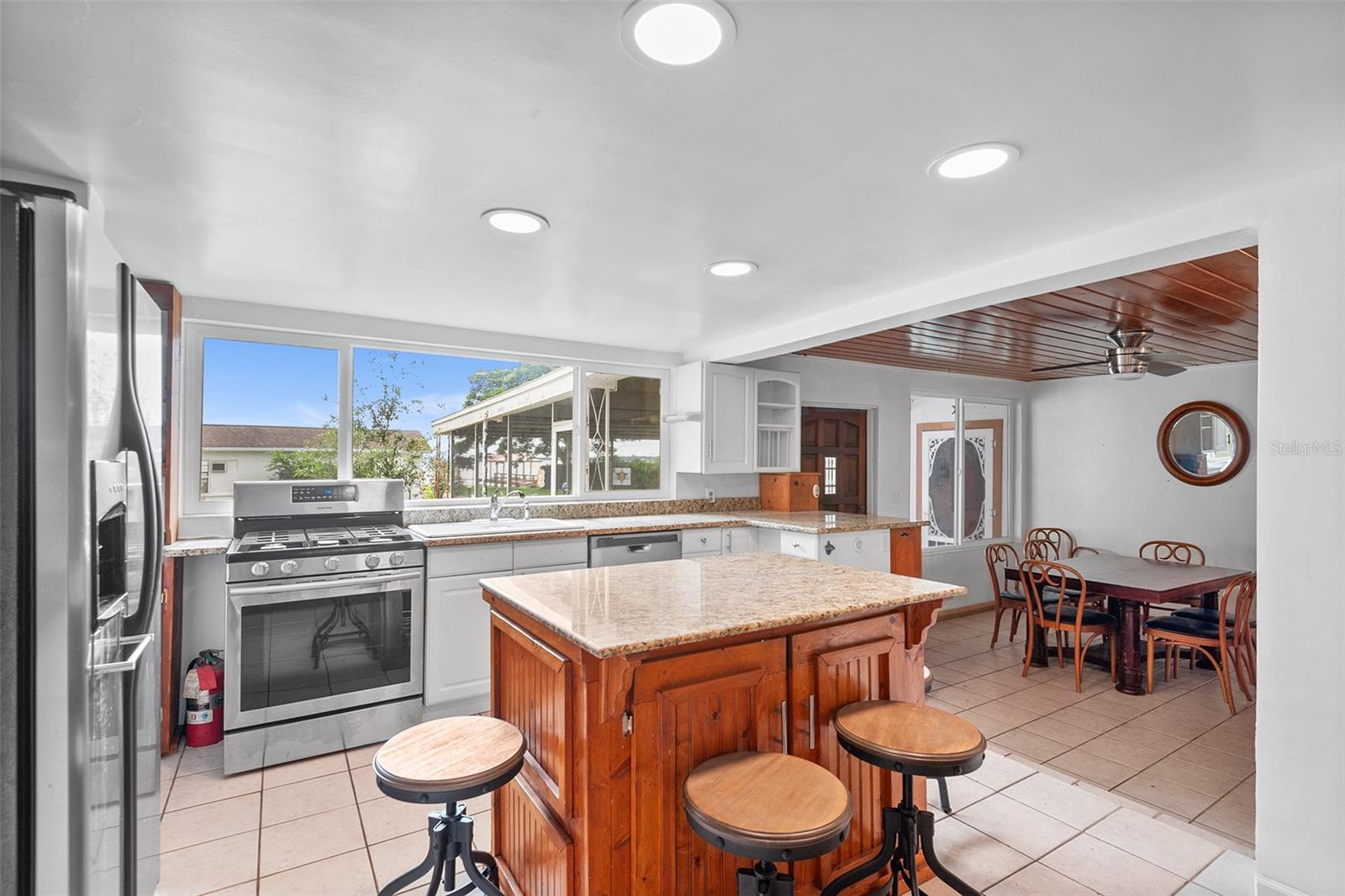 204 N LAKE REEDY BLVD, FROSTPROOF, FL, 33843