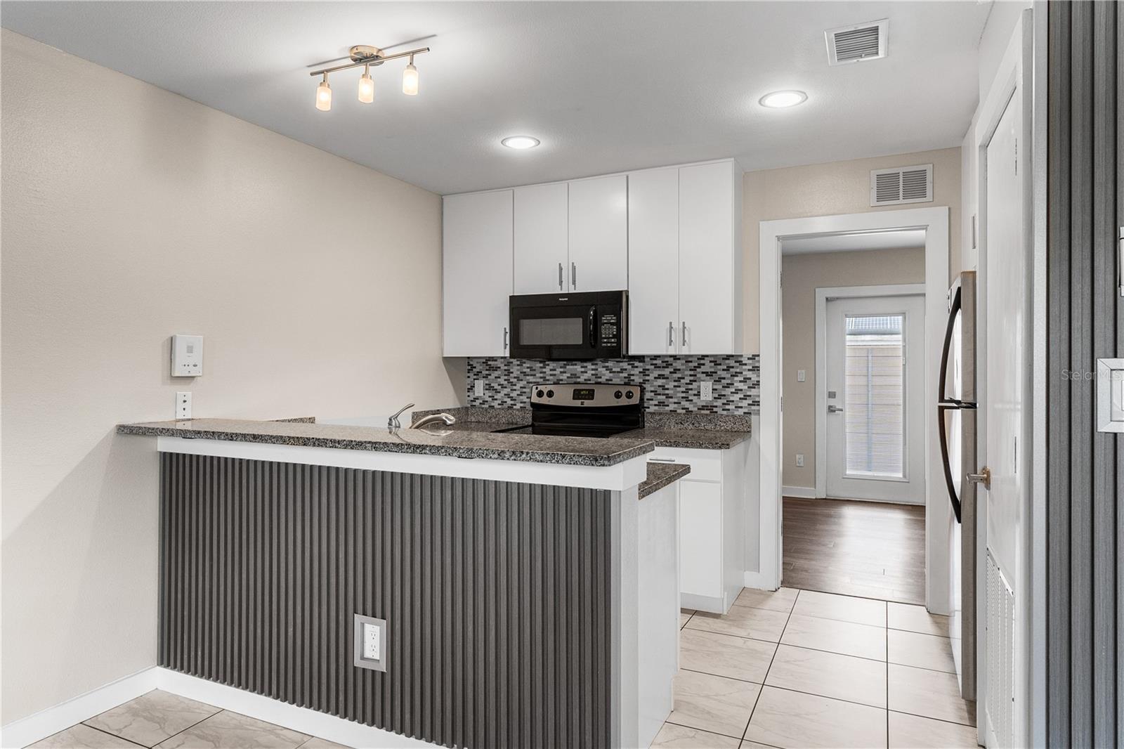 202 N FREMONT AVE #1, TAMPA, FL, 33606