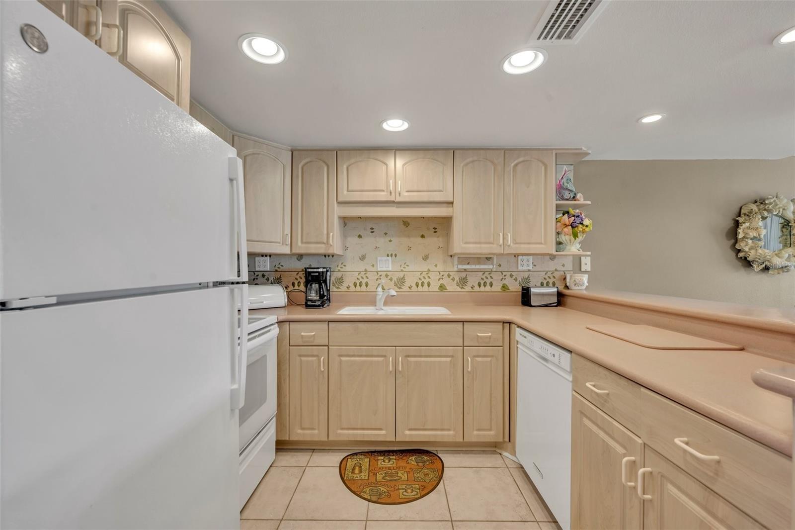 4831 SAXON DR #2270, NEW SMYRNA BEACH, FL, 32169