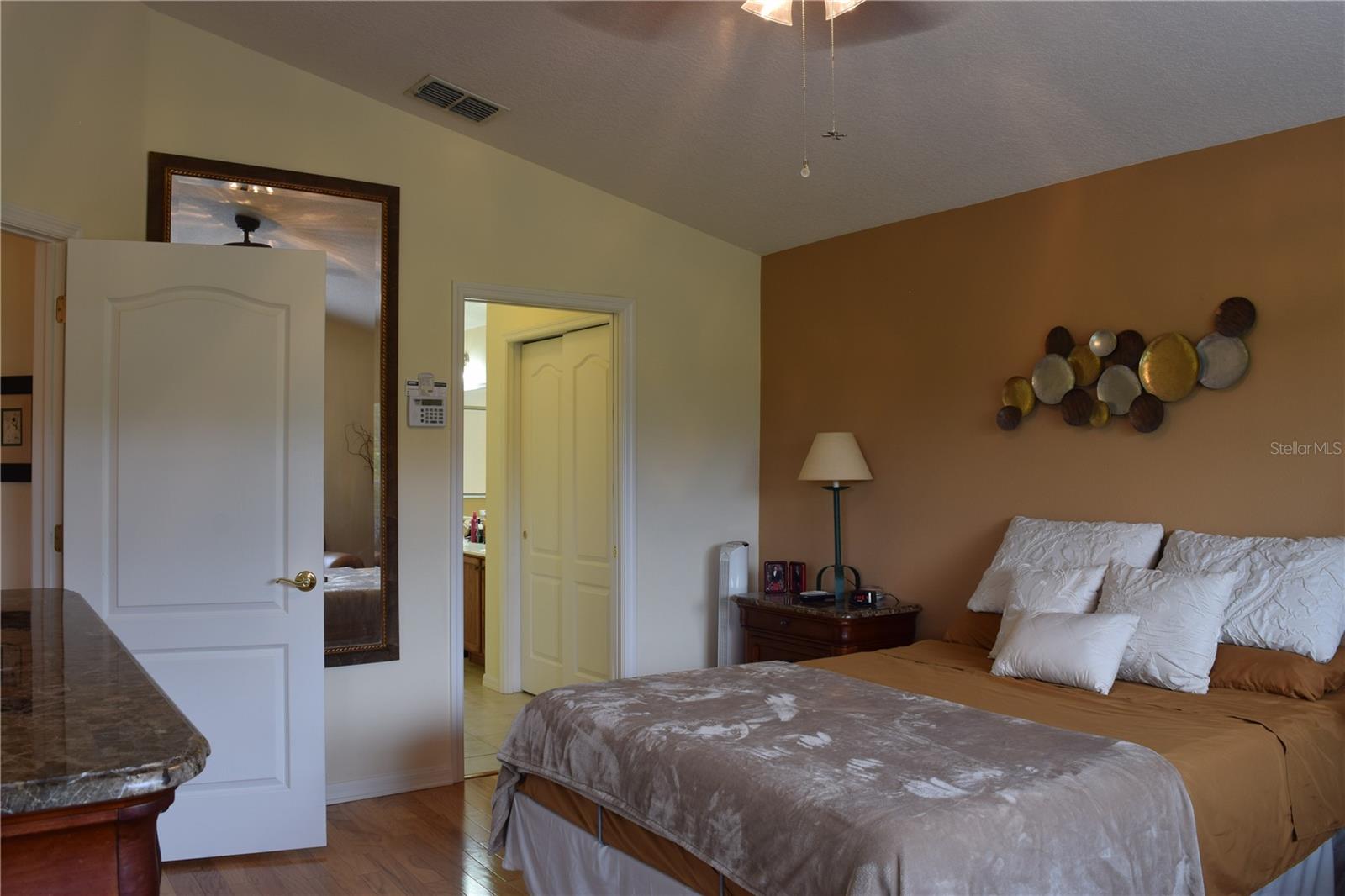 10131 OLD TAMPA BAY DR, SAN ANTONIO, FL, 33576