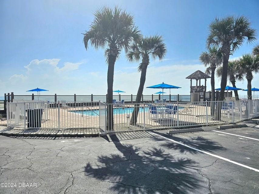 SEA DIP BEACH RESORT CONDO UNIT C01, DAYTONA BEACH, FL, 32118