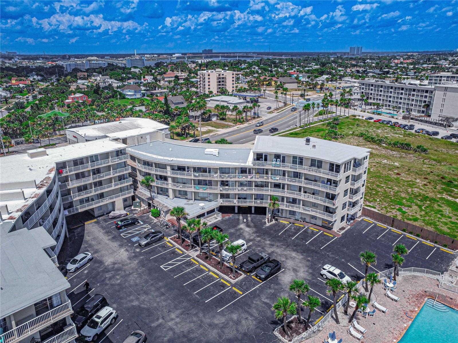 SEA DIP BEACH RESORT CONDO UNIT C01, DAYTONA BEACH, FL, 32118