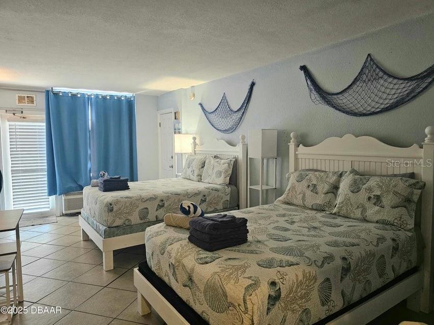 SEA DIP BEACH RESORT CONDO UNIT C01, DAYTONA BEACH, FL, 32118