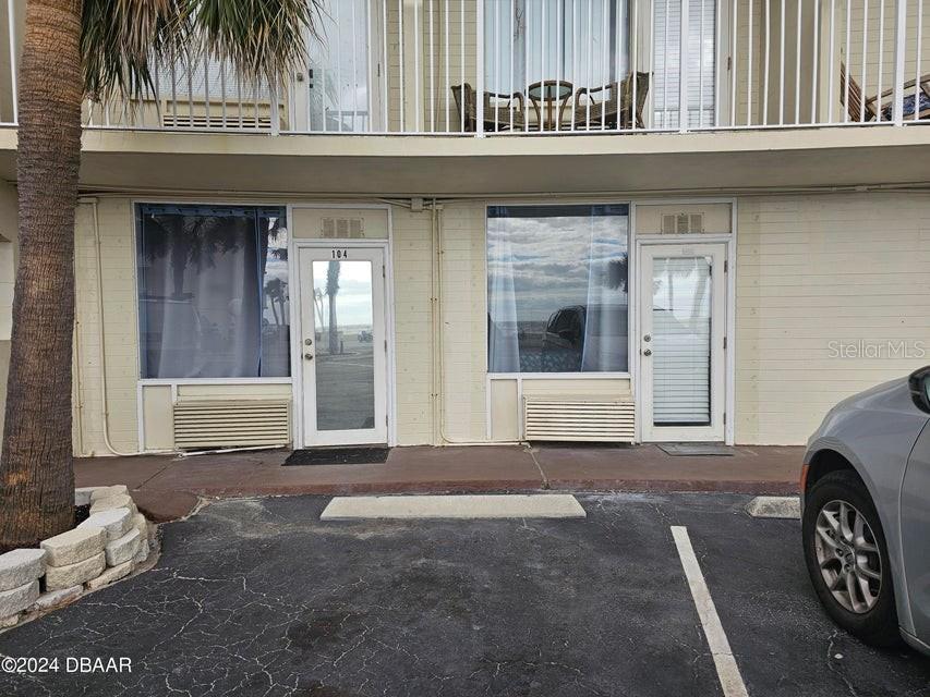 SEA DIP BEACH RESORT CONDO UNIT C01, DAYTONA BEACH, FL, 32118