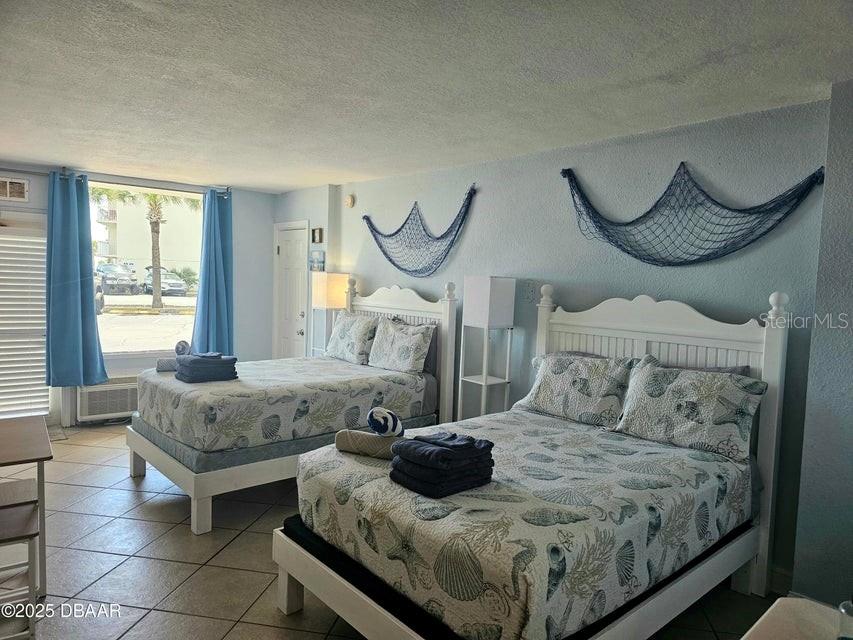 SEA DIP BEACH RESORT CONDO UNIT C01, DAYTONA BEACH, FL, 32118